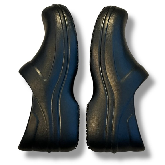 Crocs Work Clog Neria Pro II Slip on LiteRide Foam Closed Heel Toe Black W 9 - Picture 6 of 10